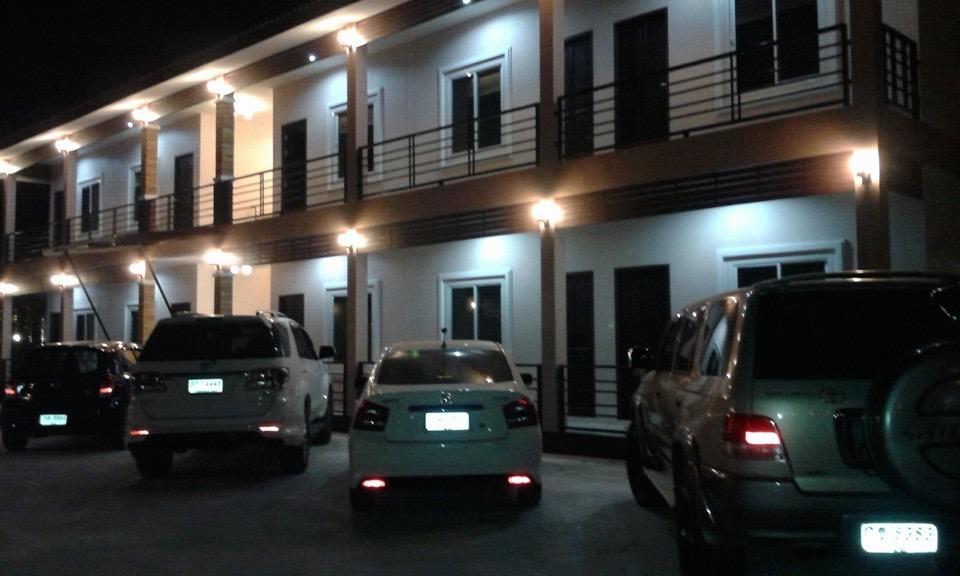מאה סוט Thana Ville Resort מראה חיצוני תמונה