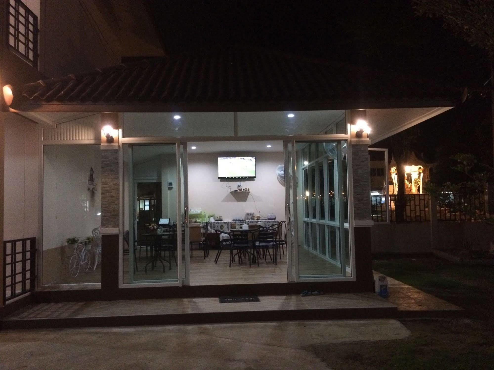 מאה סוט Thana Ville Resort מראה חיצוני תמונה