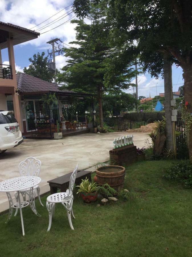 מאה סוט Thana Ville Resort מראה חיצוני תמונה
